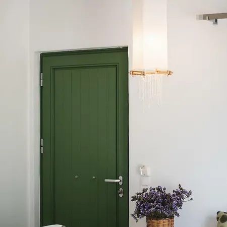 Utopia Suites * Skyros