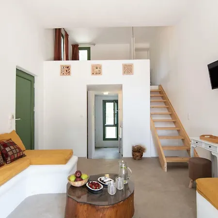 Utopia Suites *